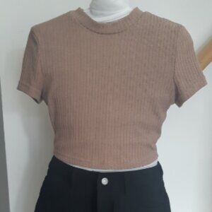 Cropped T-shirt